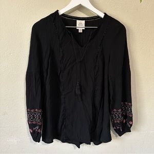 Knox Rose Black Boho Embroidered Blouse Size Small